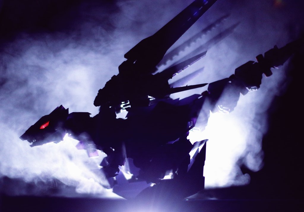 F2_zoids's tweet photo. 再掲バーサークフューラー。この写真は写真集未収録。#ゾイド https://t.co/CTc17Jk07B