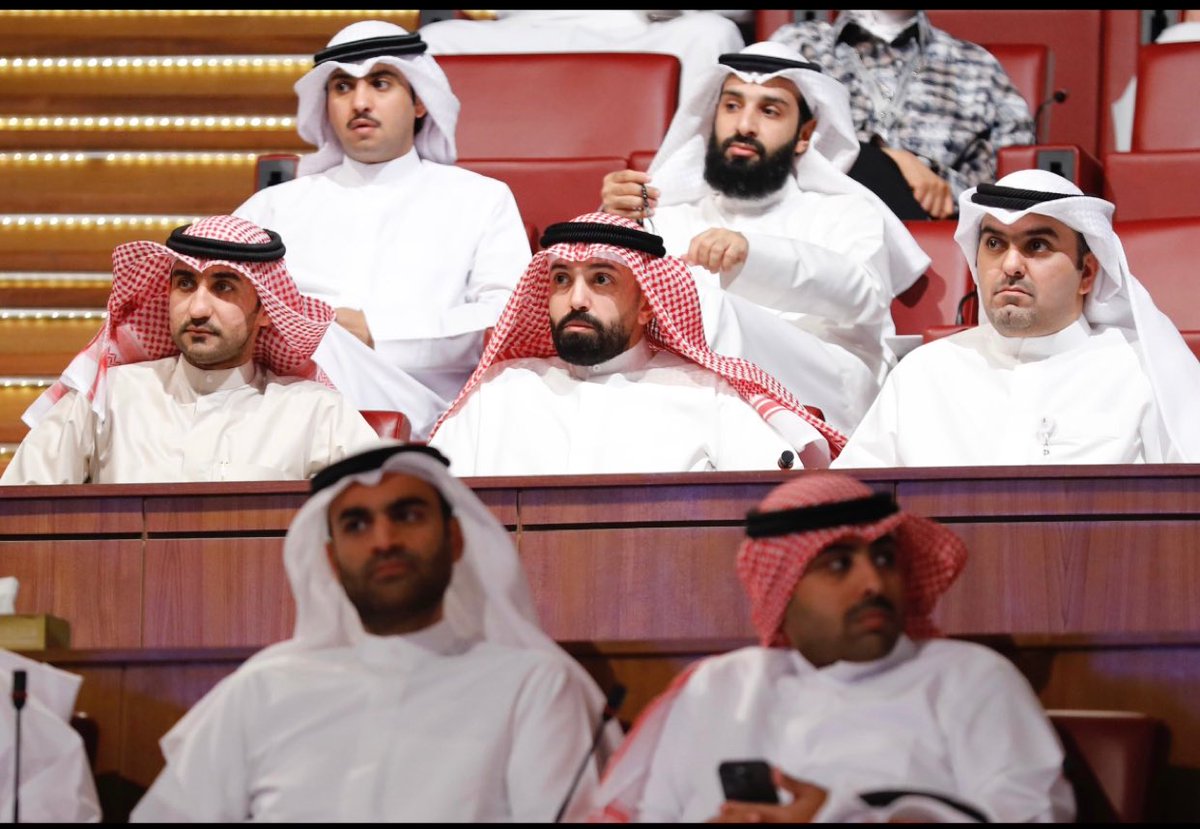 F_AlShohomi's tweet photo. حضرنا اليوم ملتقى بعنوان "نظام انتخابي متقدم لمشاركة شعبية فاعلة" بتنظيم لجنة الشؤون التشريعية بمجلس الأمة مع اخواني الزملاء خالد المطيري وعثمان الكندري https://t.co/JmQzqqnBow