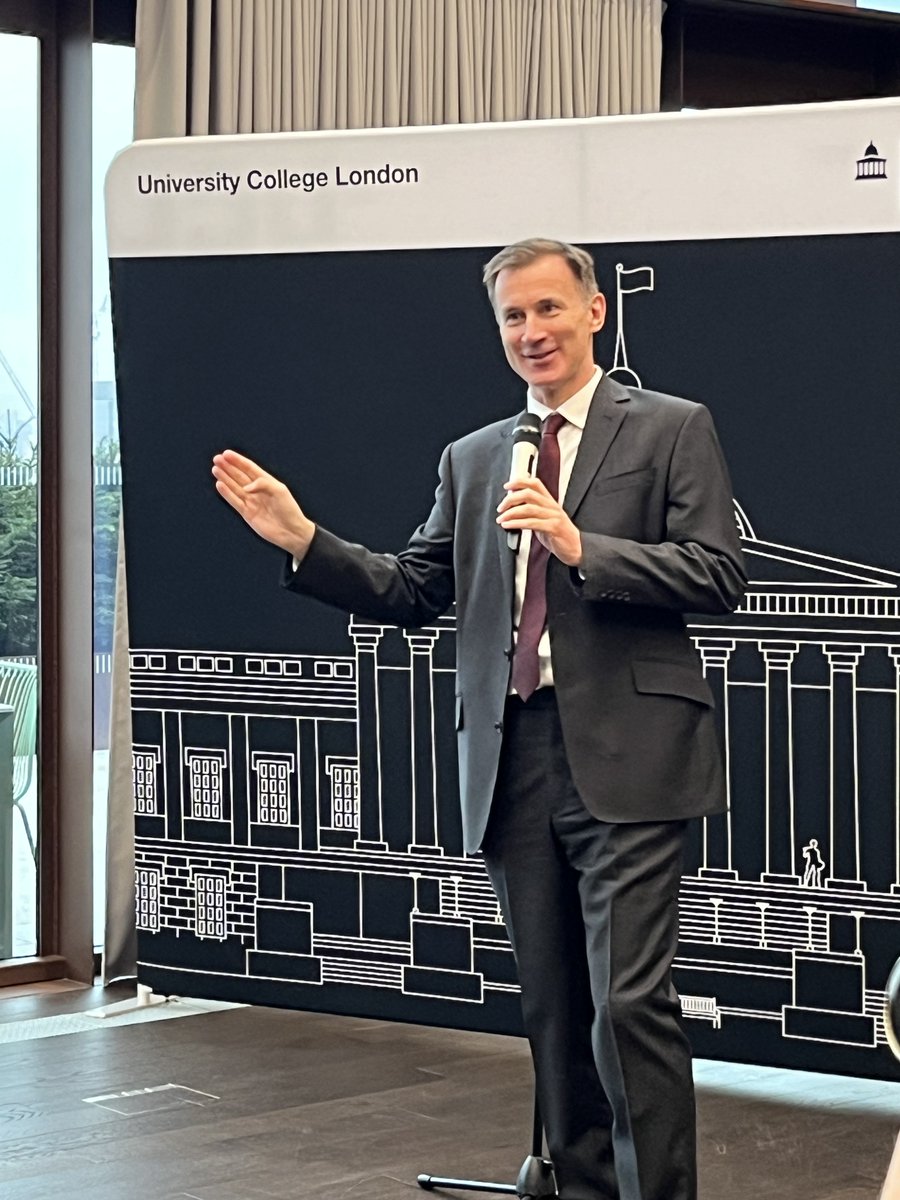 Parkwalk_VC's tweet photo. As the UK’s largest investor in university spin-outs, Parkwalk were delighted to join @michelledonelan and @Jeremy_Hunt at UCL this morning to discuss the Spin-Out Review &amp; how we, along with our parent co. @IPGroupplc, can supercharge the university spin-out ecosystem
#DSIT #EIS https://t.co/P9WT272j4d