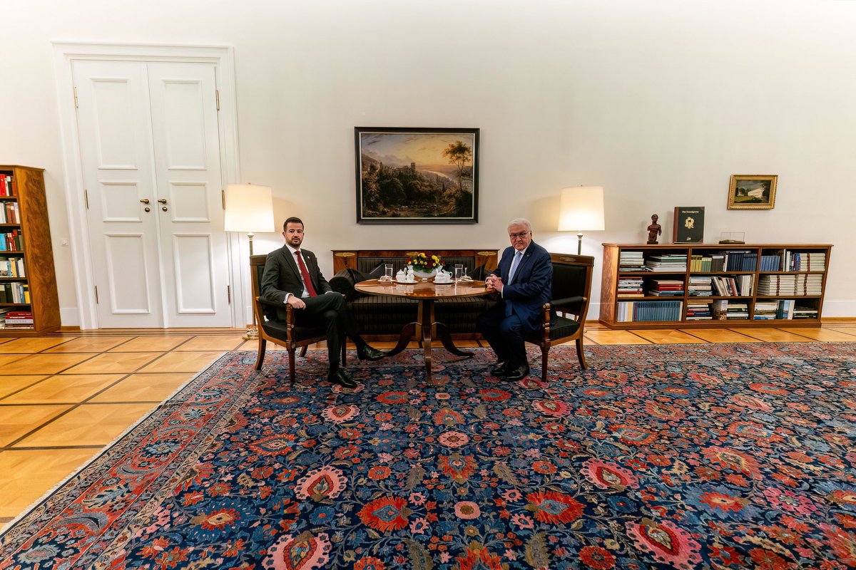 Sastanak sa predsjednikom Savezne Republike Njemačke Frank- Valterom Štajnmajerom, na čiji poziv boravim u prvoj zvaničnoj posjeti ovoj zemlji bio je prilika da istaknemo odlične bilateralne odnose dvije države i dobijemo snažnu podršku 🇩🇪 na našem 🇪🇺 putu.
1/3