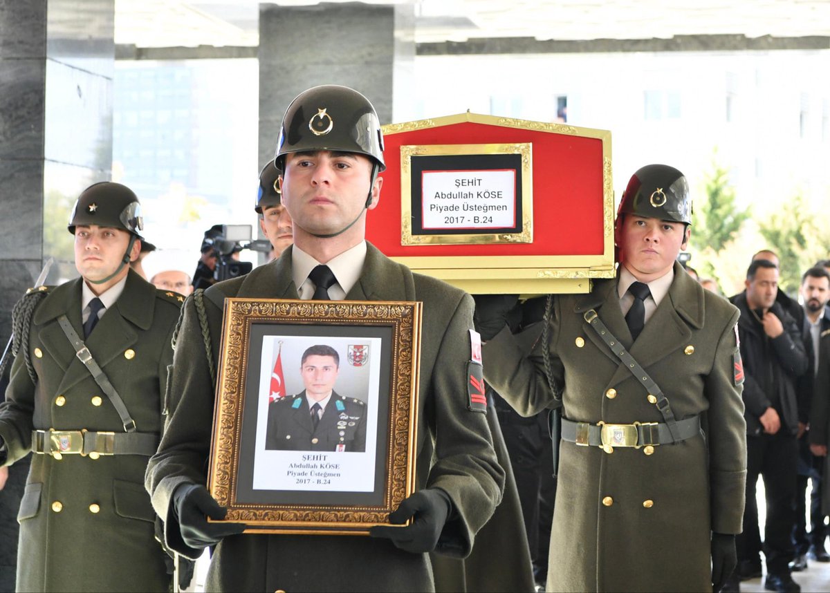 Pençe-Kilit Harekat Bölgesi’nde şehit düşen kahraman askerimiz Abdullah Köse’ye Allah’tan rahmet; aziz milletimize başsağlığı diliyorum.

Mehmetçiğimizin mekanı cennet olsun! 🇹🇷