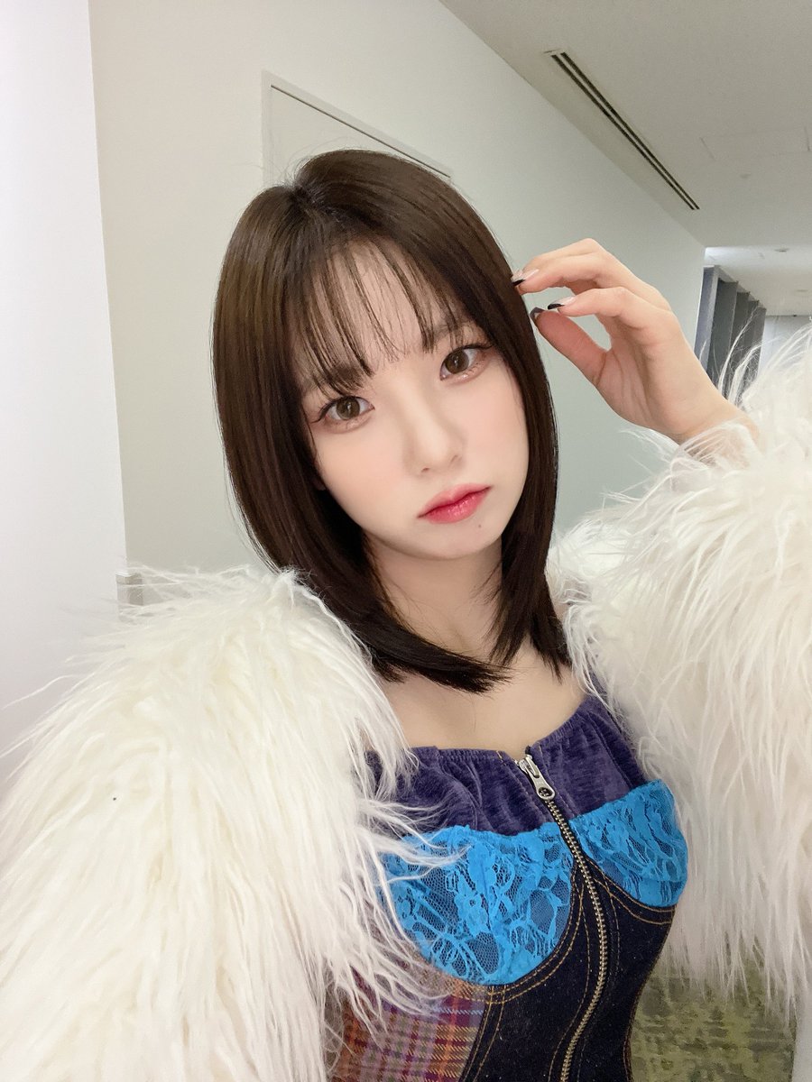 official_kep1er's tweet photo. 💕

#최유진 #YUJIN
#Kep1er #케플러 https://t.co/ZG6DLsQ76k
