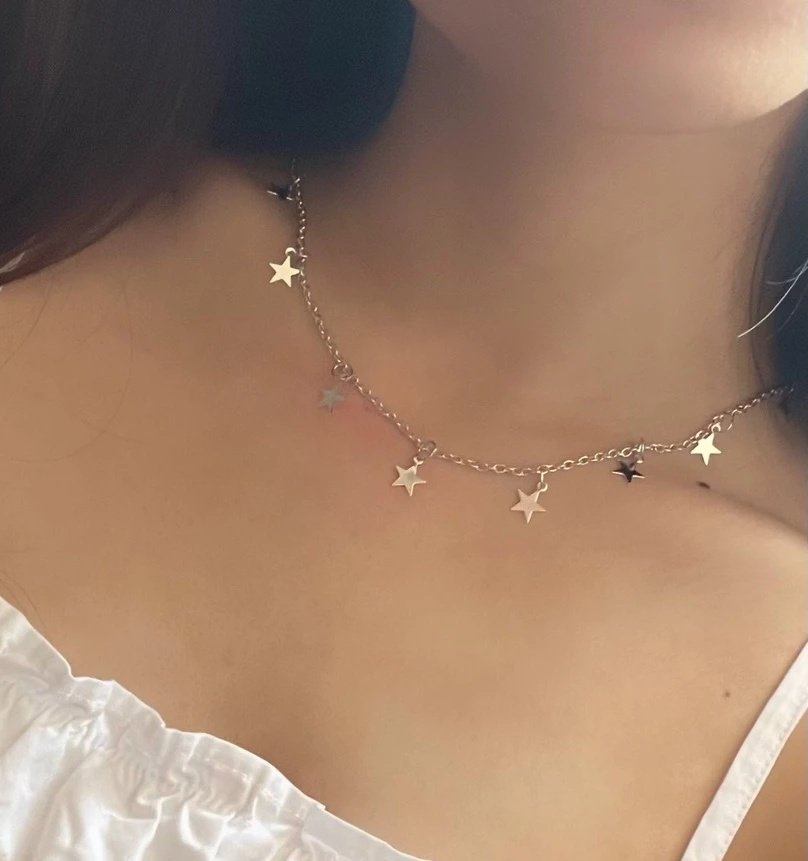 263juta's tweet photo. pretty necklace on shopee

— a thread https://t.co/DbvYQ7uHOc