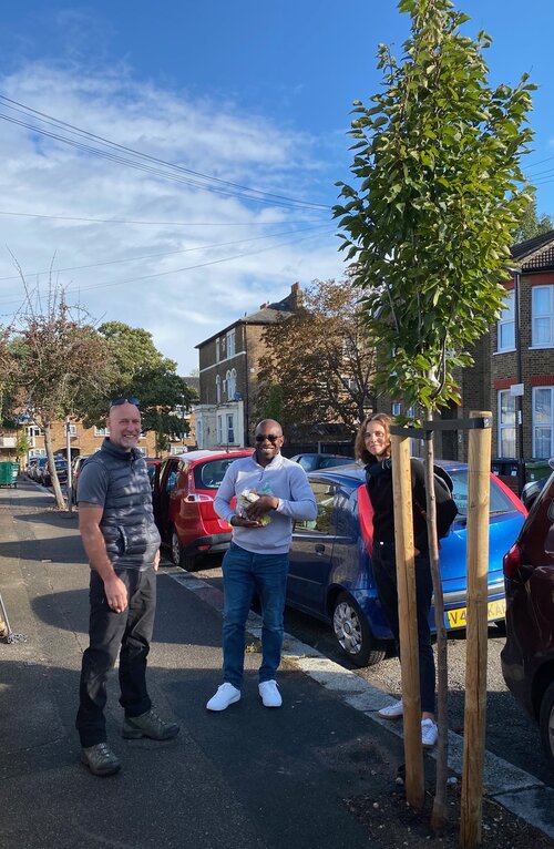 We’re really pleased to report that the results of this year’s tree audit show our #trees are thriving despite climate conditions. 🌎🌳🥳 Our volunteers audited a record 524 trees &amp; again we’ve achieved a survival rate of 97%!! To find out how visit our website 👍#environment