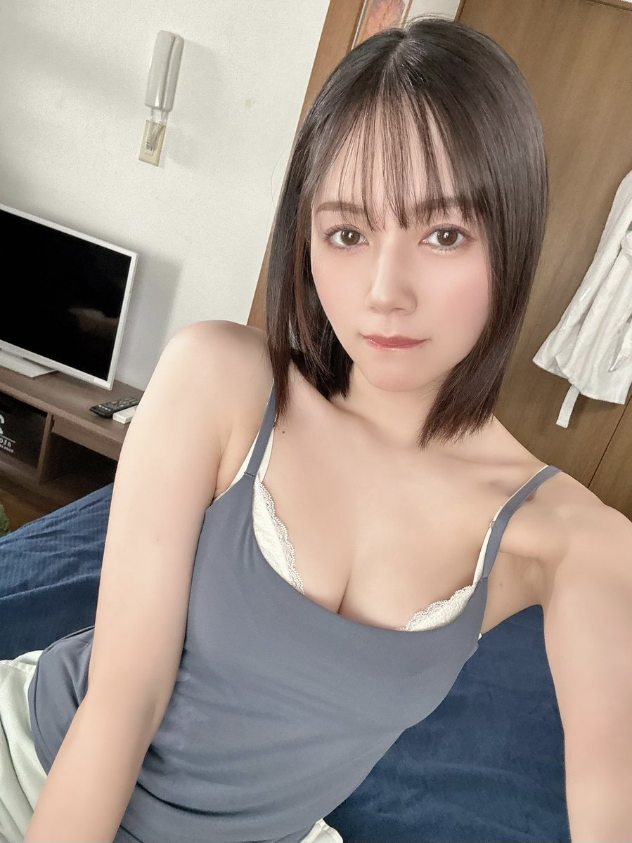 今日はえち撮影の日でした🫶 https://t.co/N5uw70evwM