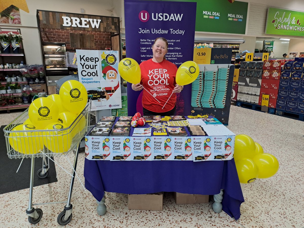 Renburlin09's tweet photo. Supporting instore Rep, @GillPaterson3, a 'Respect For Shopworkers' Campaign at Morrisons, Worthing. Fantastic colleague & customer engagement! #freedomfromfear #Respect23 @rabdonnelly2010 @gulljamie1 @DaveMccrossen @PaddyLillisGS @michael34145261 @RobertF391983 @UsdawSouthern https://t.co/laxtSage1H