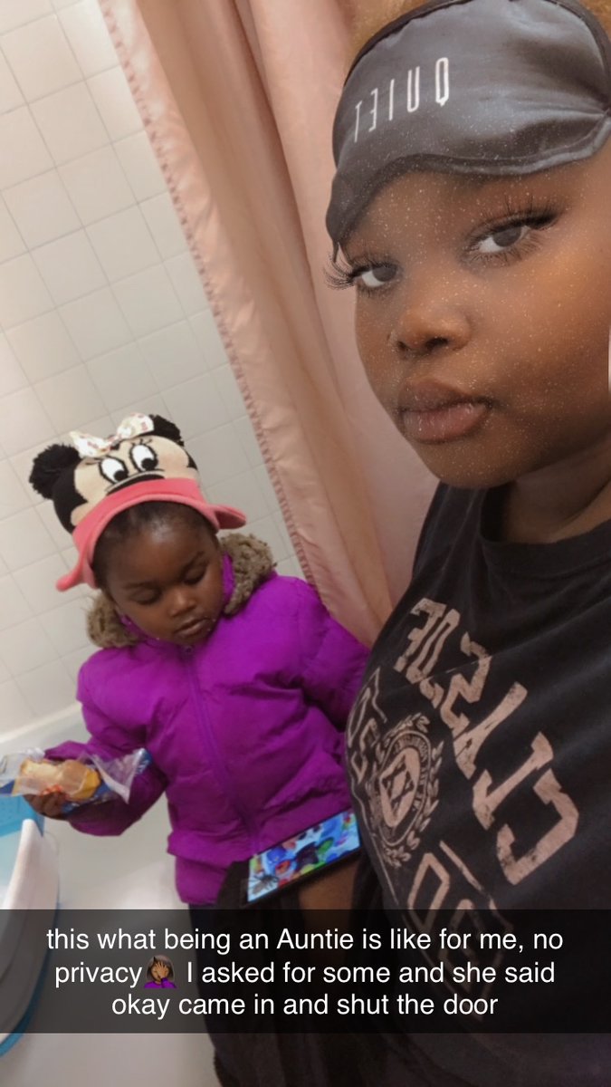 karisha_hogan's tweet photo. I’m not even a mother yet I still deal with motherly problems😭 she just in here eating her honey bun watching cocomelon chillin like this normal🥲🤦🏾‍♀️ I expect a Mothers Day gift all the shit I go through with my nieces🤣 https://t.co/qct3PsUli4