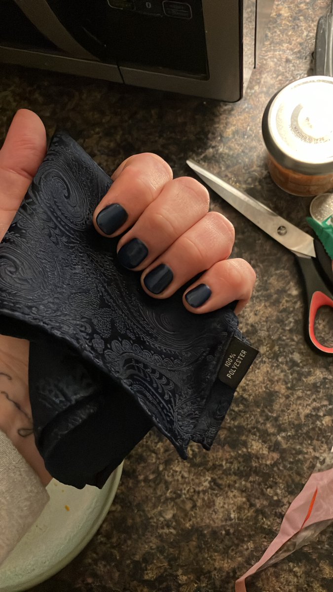 OntWagon's tweet photo. I went to a wedding of one of my best friends this weekend. I was sober and I loved absolutely every second of it.

And what's more; I painted my nails for the occasion to match my suit and I love them.

Lesson: do the things that make YOU happy, not others. https://t.co/FCjJqOye4S