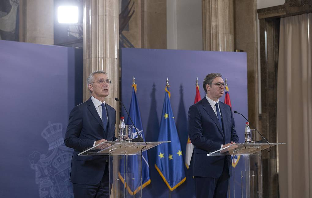 President A. Vucic said to #JensStoltenberg from #Oslo that #USA and #EU signed a #scam document without implementation, same as they scammed #Russia with #MinskAgreements Many truths said directly in face of #NATO general secretariat. #Serbia is not stupid.