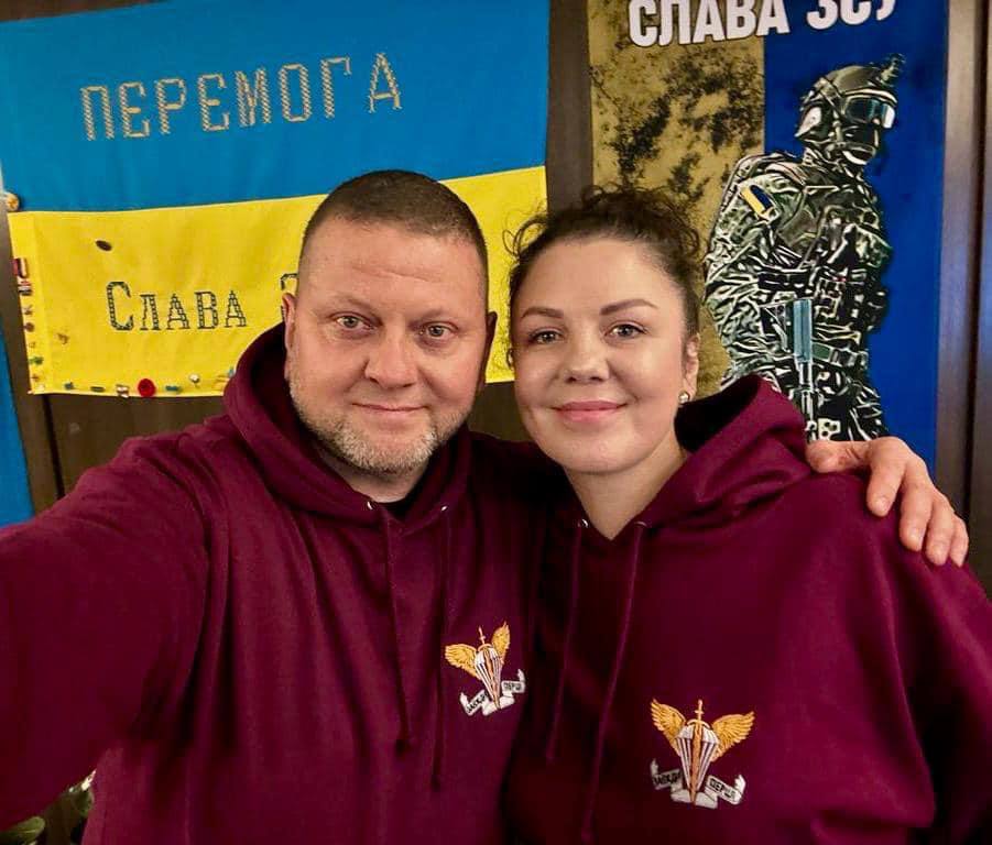 Сіндзе,або Або tweet media