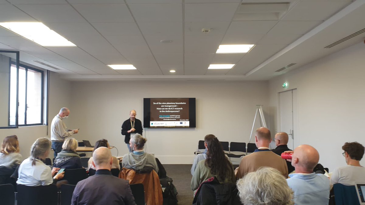 SocInfoFr's tweet photo. La session « La recherche en numérique : écoresponsabilité, défis scientifiques, environnementaux et sociétaux » est en cours. 
@CNRS @Inria @SocInfoFr https://t.co/7qQ3pTVe3d