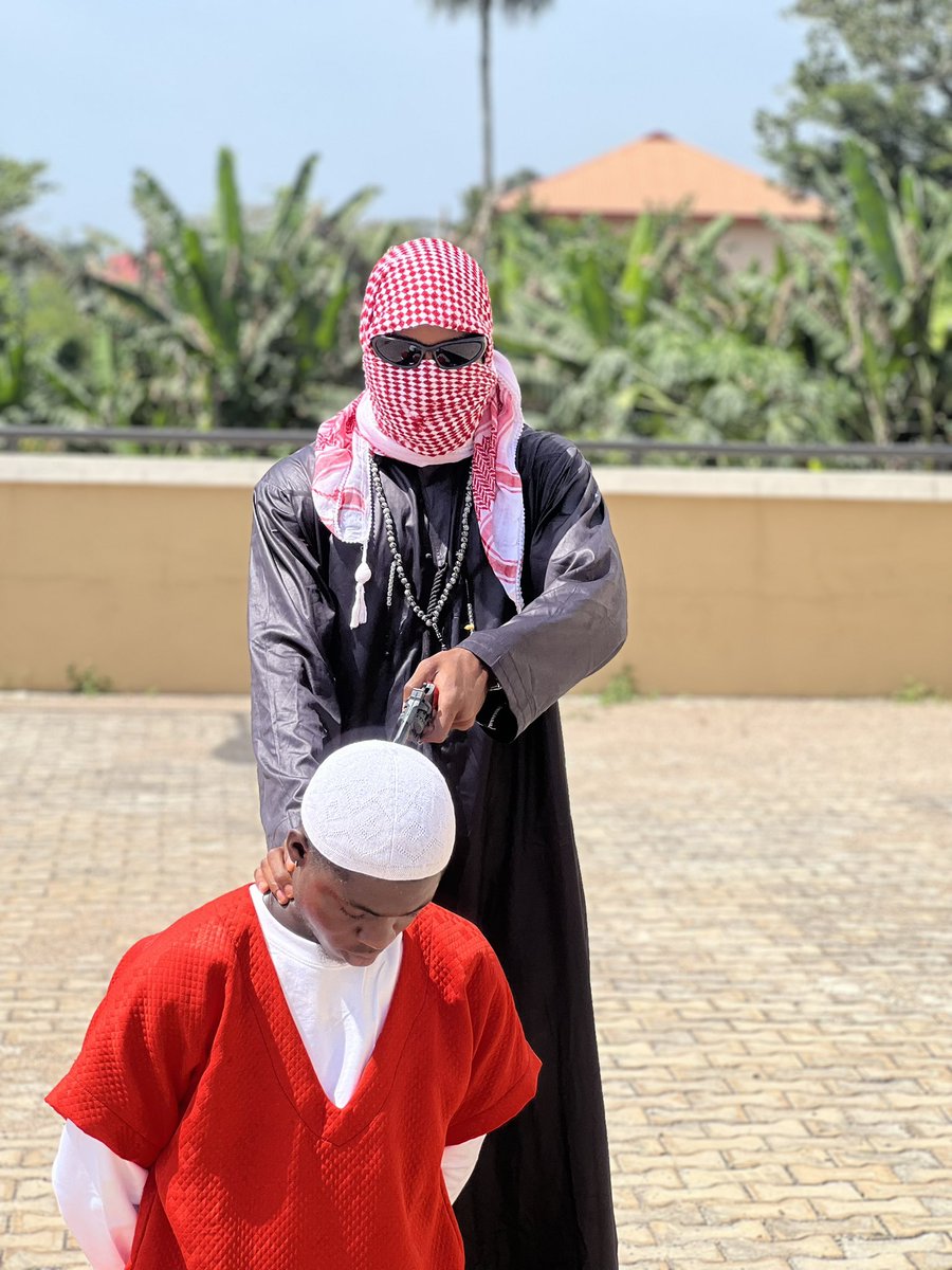 zazaofafrica_'s tweet image. Allahu Akbar 💣

#ClassInvicta #FUTAClass22 #TheINVICTA #InvictaCostumeDay