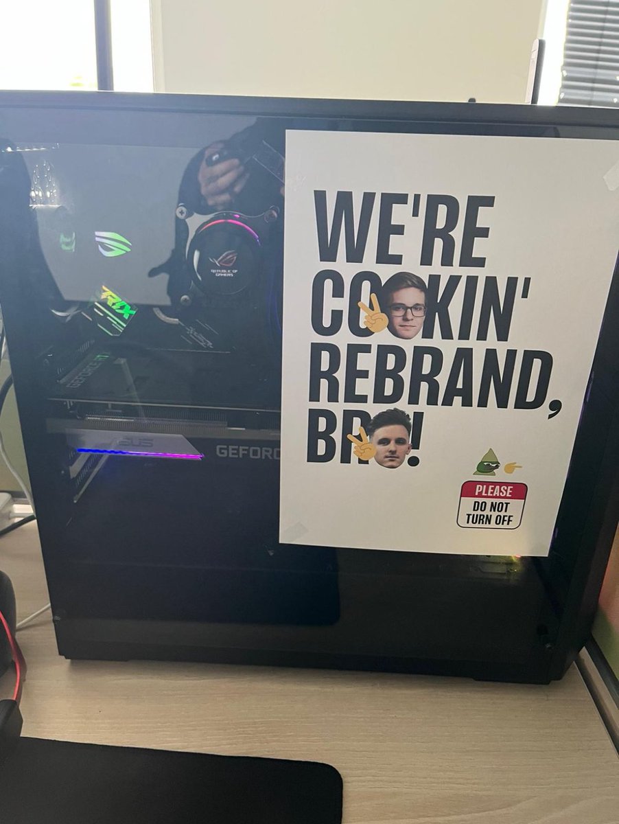 saym tweet media