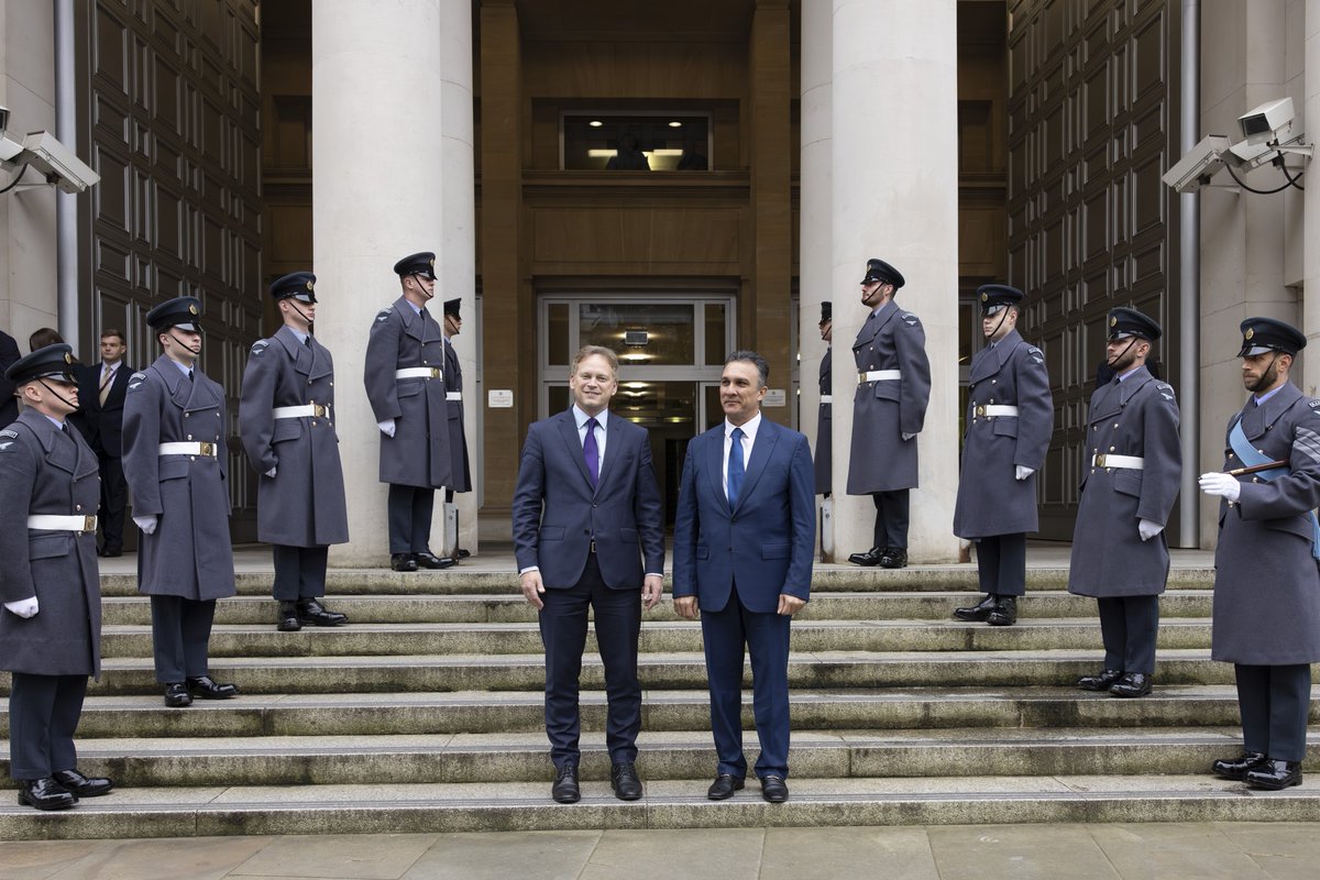 DefenceHQ's tweet photo. The Republic of Cyprus 🇨🇾 is a close ally, partner, and friend of the UK 🇬🇧. Together we are committed to ensuring security and stability in the Mediterranean.
 
Defence Secretary @grantshapps welcomed Minister of Defence @GiorgallasM to London today ahead of a bilateral meeting. https://t.co/WK3eBN3gsm