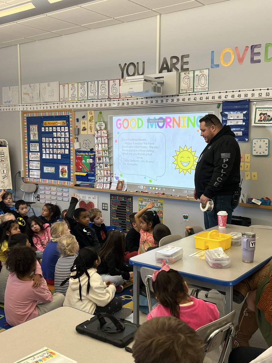 BESpectacular tweet media