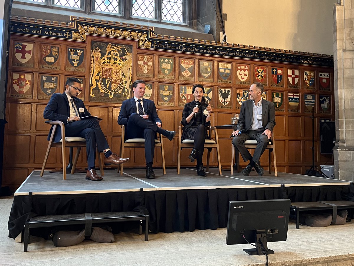 EV proliferation and AI are completely reshaping supply chains but public policies haven’t been keeping pace. 

Loving this discussion on advanced mobility at the @OntarioCofC and @UofT_CPE’s inaugural Smart Growth Symposium #SGS2023