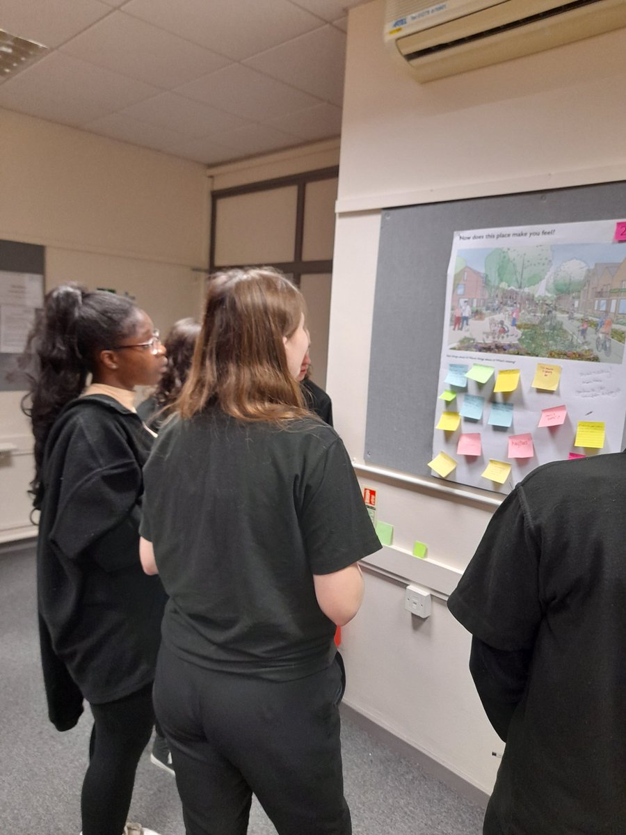 Guests from EFDC joined us at our meeting and delivered a session around the Design Code. We talked about what our ideal Harlow would look like and how outdoor spaces could be improved for everyone.