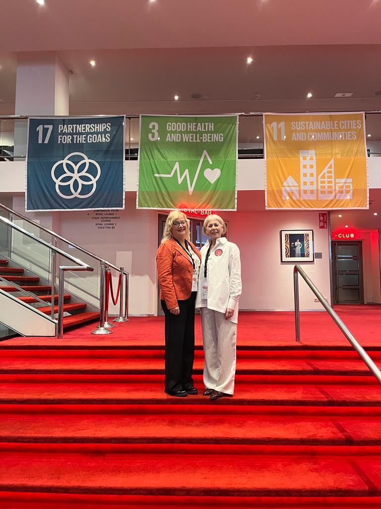 Edel O’Doherty (@edelodoherty2) on Twitter photo Delighted to be representing Derry and Strabane Healthy City <a href="/dcsdcouncil/">Derry Strabane Cncl</a> <a href="/publichealthni/">Public Health Agency</a> at the WHO Global Healthy Cities conference in Utrecht. #WorkingTogetherForHealthWellbeingandResilence #DevelopingHealthyCommunities Delighted to be representing Derry and Strabane Healthy City <a href="/dcsdcouncil/">Derry Strabane Cncl</a> <a href="/publichealthni/">Public Health Agency</a> at the WHO Global Healthy Cities conference in Utrecht. #WorkingTogetherForHealthWellbeingandResilence #DevelopingHealthyCommunities