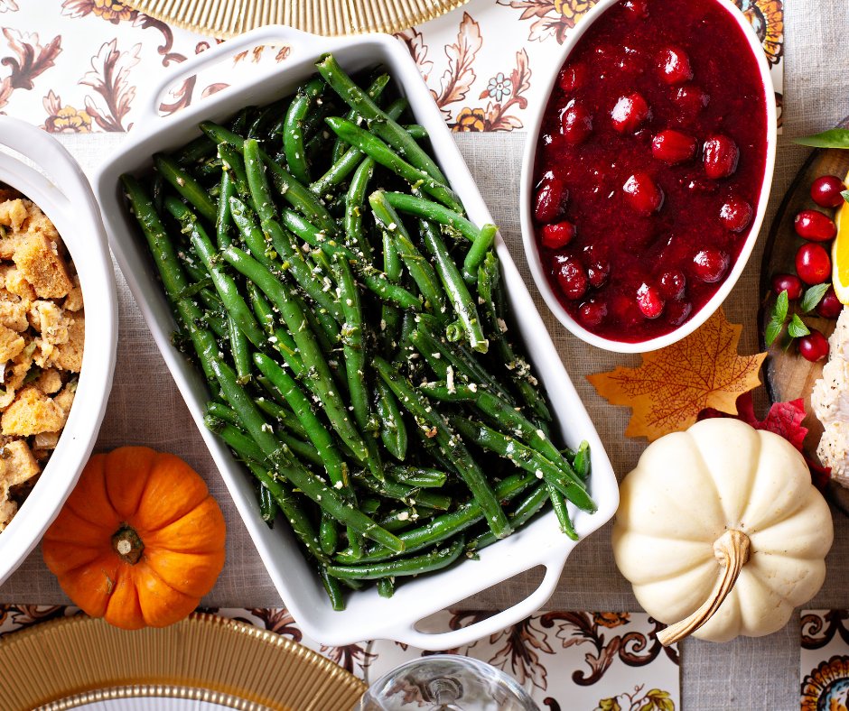 TURKEY DAY IS ALMOST HERE! Food, 🦃5Ks, and more! It’s important to eat what you want but think about what you’re eating so you can feel your best! 

Too many carbs at one time can make you feel tired, mixed with sleep-inducing turkey? You'll miss the post dinner football game!