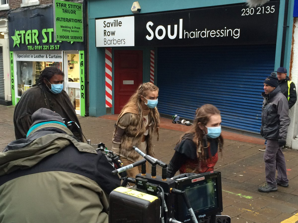 si_underwood's tweet photo. Memories of another November 21st…

Reminder I am available to write resistance happening in any city you like for low, low prices (WGGB minimum) and I’m very good at it #Wolfblood https://t.co/jFynoYEw7K