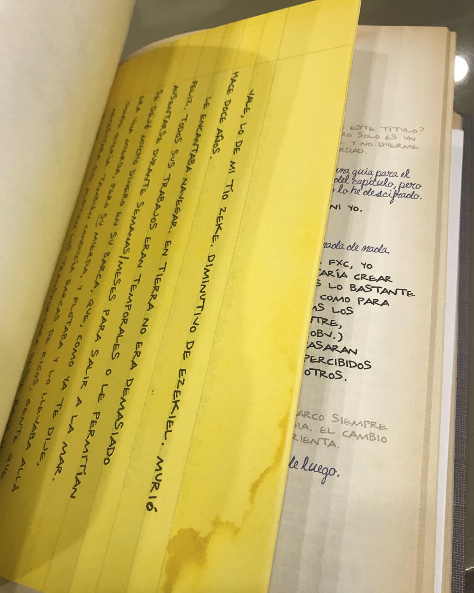 libros_formatos's tweet photo. #librodeldía "S. El barco de Teseo" de #JJAbrahms y #DougDorst. Una joven encuentra un libro dejado fuera de lugar por un extraño: un lector embelesado por la historia como lo revelan las notas escritas al margen. Ella responde escribiendo más notas y el libro se... @Duomo_ed https://t.co/lEywLTQrxM