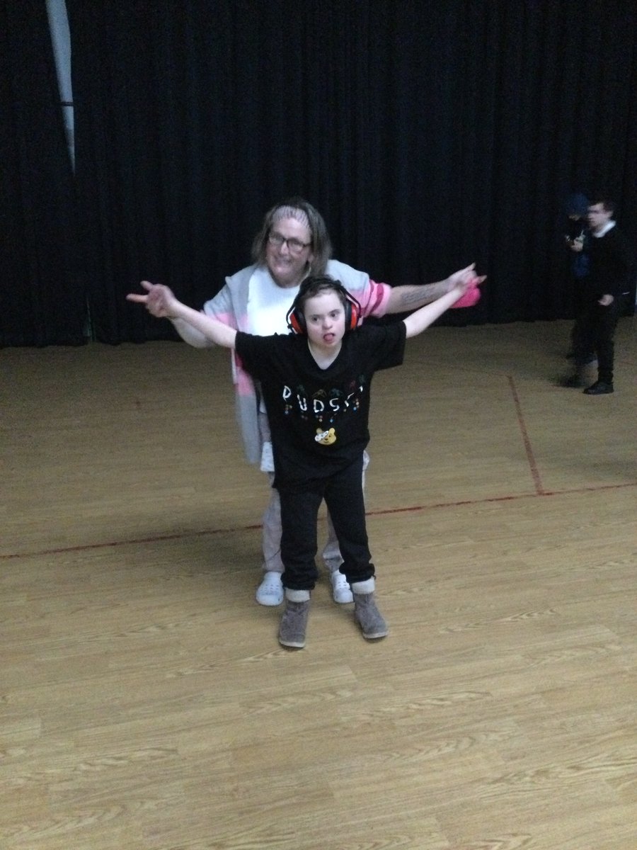 CGogarth's tweet photo. The school council would like to take this opportunity to thank everyone, parents, staff and students for helping to raise funds for a fantastic cause.
It was wonderful to see everyone take part in the Danceathon and so many dressed up on the day.
The final amount raised was £200 https://t.co/AFAEHmXL5V