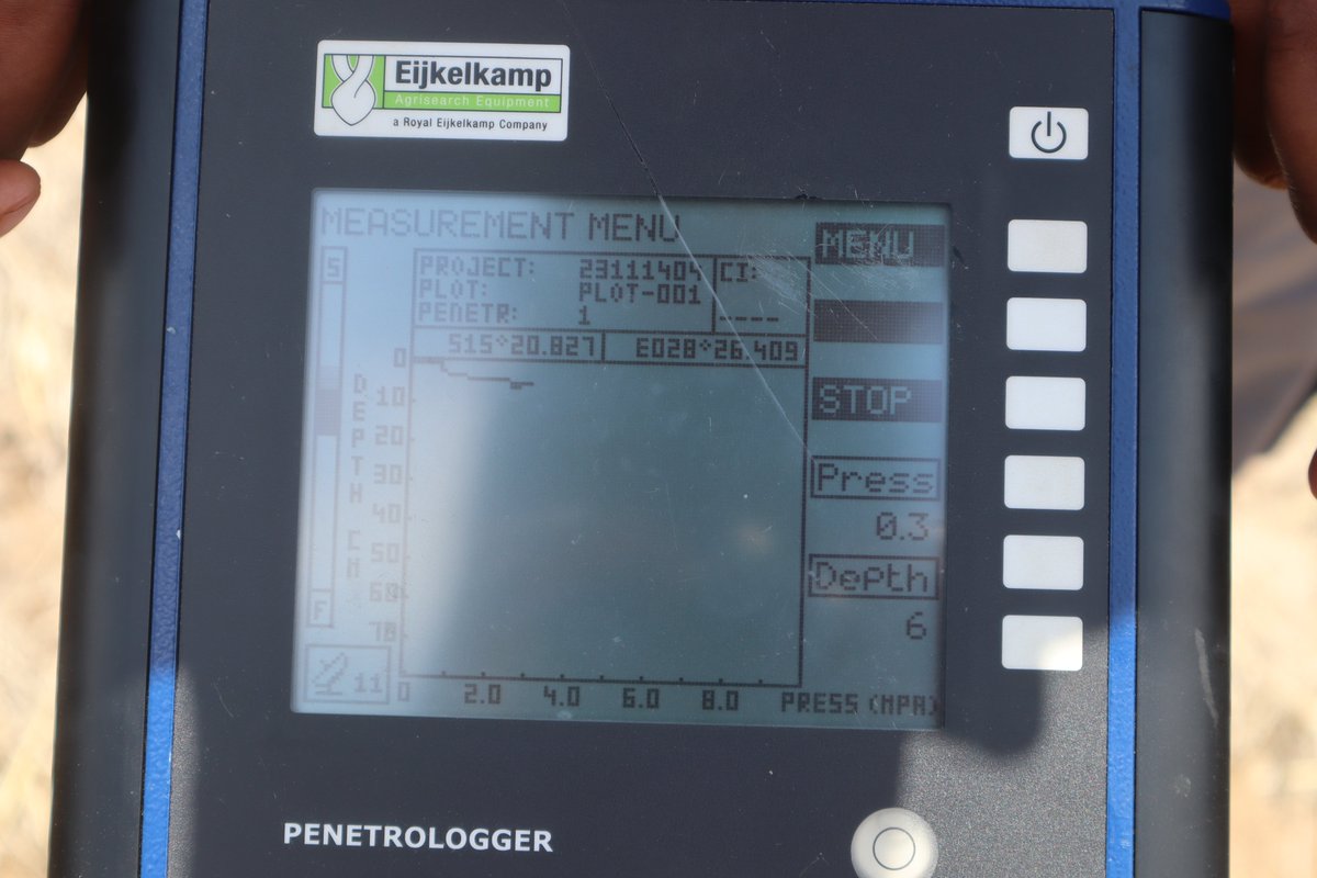 To determine soil compaction, use a penetrologger to measure the penetration resistance of the soil. It enables you to determine the carrying capacity of the soil and the ease with which root can grow through.  More on soil compaction here👉rb.gy/q7et8e #fftuesdaytips