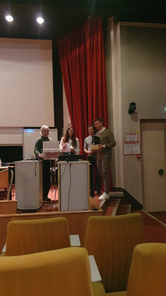 Very proud that my two PhD students received PhD poster prices at this years workshop on Carbon Allocation in Plants 🍬🌱🔃
Well done Moritz and Lucas 👏🏻 @Luke20001100
<a href="/WeberLab_HHU/">WeberLab</a>  <a href="/ijpb_fr/">IJPB</a> <a href="/INRAE_IDF/">INRAE Île-de-France</a>