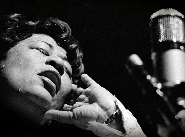 #OnThisDay in 1934, Ella Fitzgerald, the “Queen of Jazz,” made her debut at the Apollo Theater in Harlem. She had planned to go on stage and dance for Amateur Night, but when the Edwards Sisters danced before her, she decided to sing instead. That break led to others, and she…