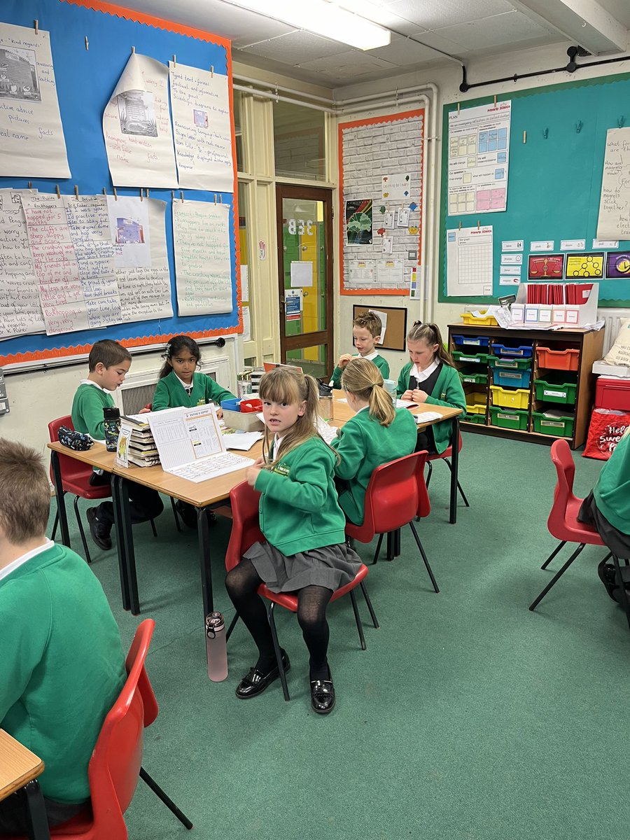 whcps's tweet photo. In Spanish this morning we were working hard on using Spanish phonics to review our numbers to 10. We worked in pairs and tested each other #whcSpanish #whcLanguages #physicalspanishphonics https://t.co/EjUi5mrFc0