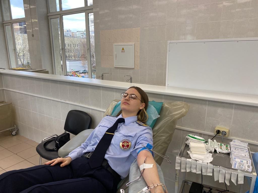 NFRZ_MSK's tweet photo. 17 ноября в очередной раз прошла акция «Донор» для детей, пострадавших в ДТП, посвященная Всемирному дню памяти жертв ДТП.  ��кция организована Благотворительным фондом поддержки детей, пострадавших в ДТП, имени Наташи Еды��иной при поддержке Национального… https://t.co/yrQ46Zl7o6 https://t.co/uih2gx6bbG