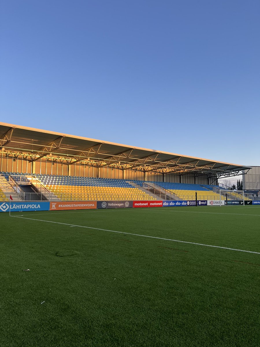 FCInterTurku's tweet photo. Veritas Stadion ei nuku marraskuussa. U21 Suomi-Armenia tänään kello 18.00.
Tsemiä matsiin Pikkuhuuhkajat🦉
#pikkuhuuhkajat #FINARM @Huuhkajat #turku https://t.co/60cqFkRCjN