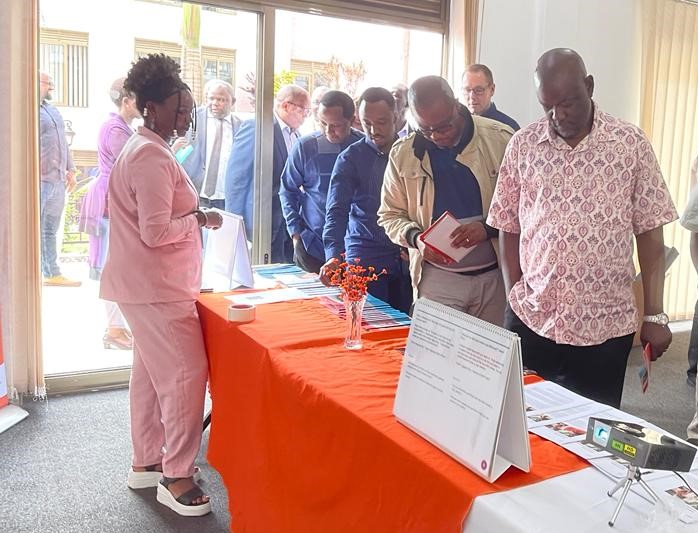 WVRwanda's tweet photo. The #SSTLearningEvent attendees participated in a gallery walk where WASH, Child Protection & Education & Resilience & Livelihoods technical programmes interventions were showcased. @WVRwanda also shared the achievements that have so far been attained in the FY2021-2025 Strategy. https://t.co/5wzJmTJQ3b