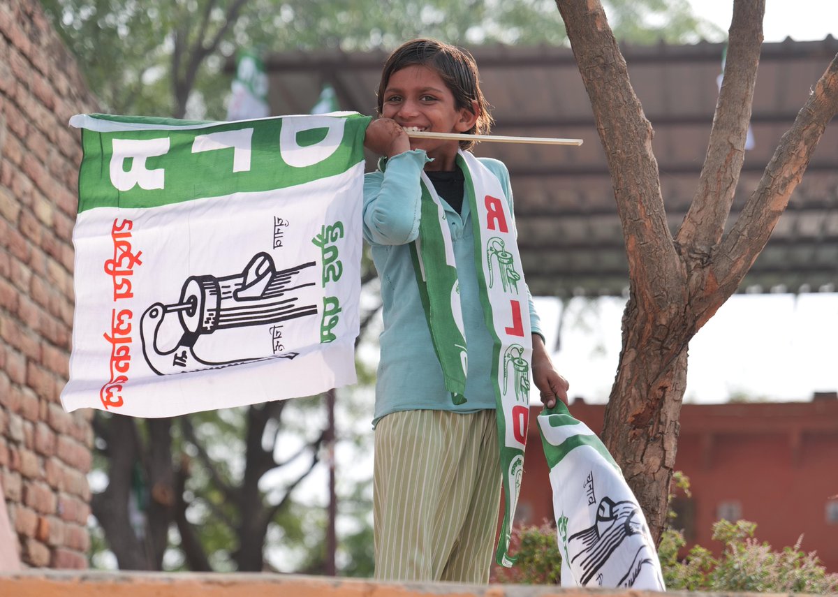 RLDparty's tweet photo. ये प्यार ❤️
#Rld #RldSupporters #RajasthanElection2023 #Rajasthan #Bharatapur #RldInRajasthan https://t.co/BvNpHiknKW