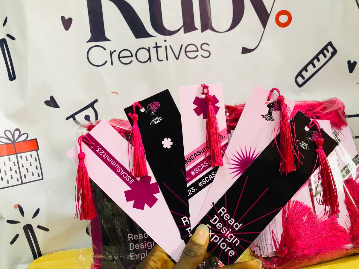 Rubycreatives_'s tweet photo. βRead, Design, Exploreβ π
Check out our Custom-made bookmarks for the awesome women of @shecodeafrica! ππ
Send us a DM now to get your customized bookmarks!
πππ
#RubyCreatives #brandingbuddy #branding #prints #bookmarks #packaging https://t.co/cX2Rt6g5mA
