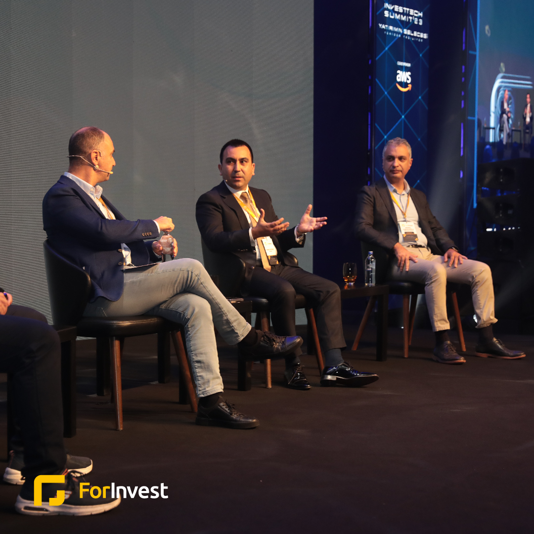 ForInvestCom's tweet image. Yatırım teknolojilerinin yakın geleceğine, Abidin Sunar moderatörlüğünde gerçekleşen Futurescape panelimizde tanık olduk.

Panele katılan tüm konuşmacılara yatırımın geleceğine ışık tuttukları için çok teşekkür ederiz.

#ForInvest #InvestTech #ForInvestInvestTechSummit2023