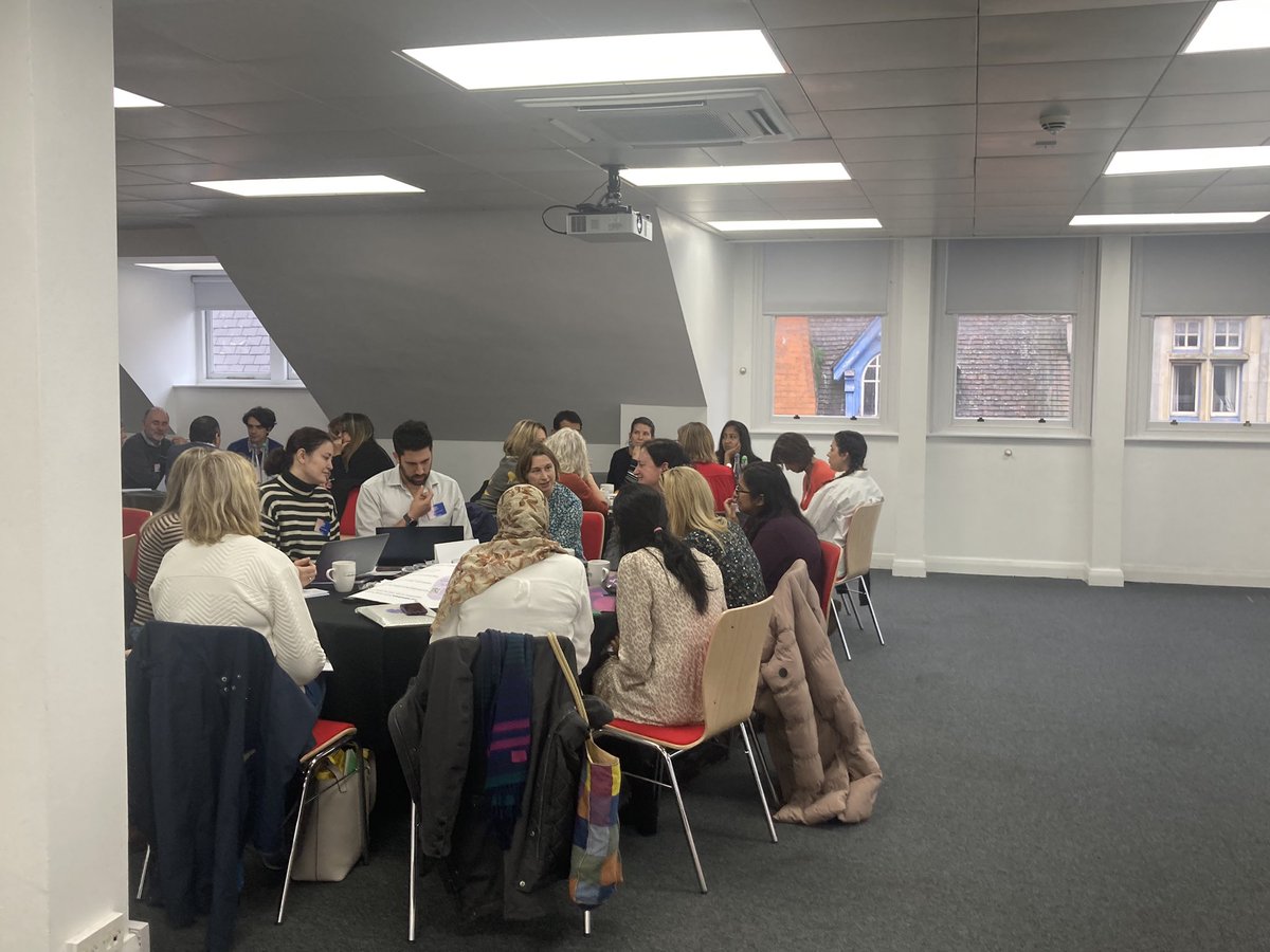 JIAlearn's tweet photo. #JIALearn World Cafe Session in full swing! Topics included transition, co-production, joint injections, data measurement, the role of pharmacy and regional approaches! https://t.co/plGypCPMZx