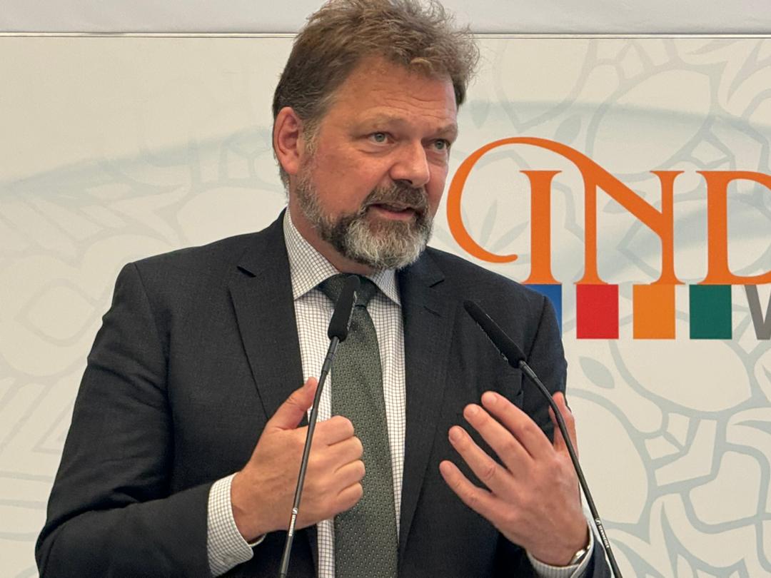 Dr Philipp Ackermann tweet media