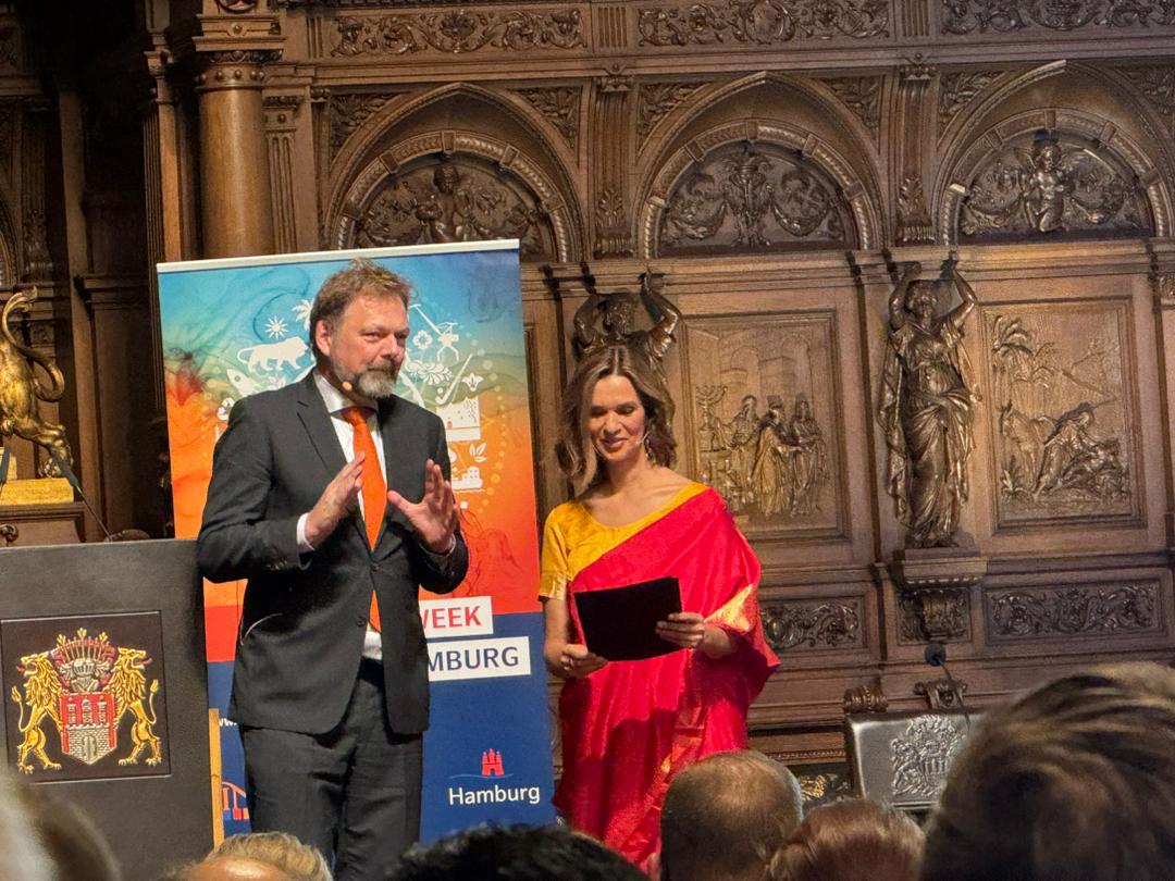 Dr Philipp Ackermann tweet media