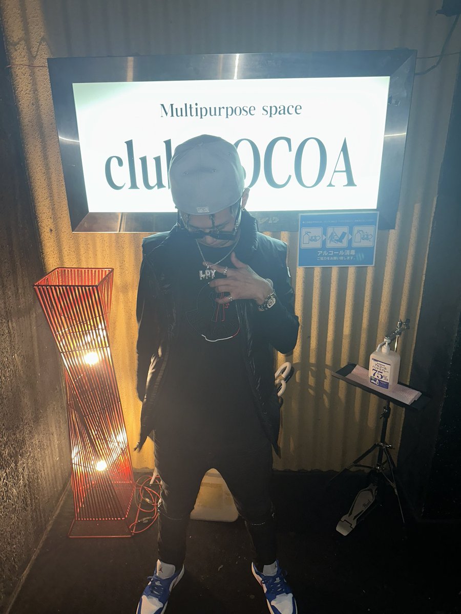 youngloy_61's tweet photo. Live in clubcocoa https://t.co/5Wg1wAWjL8