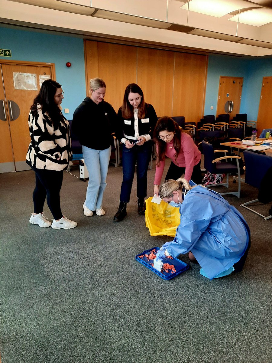 CharlotteC tweet media