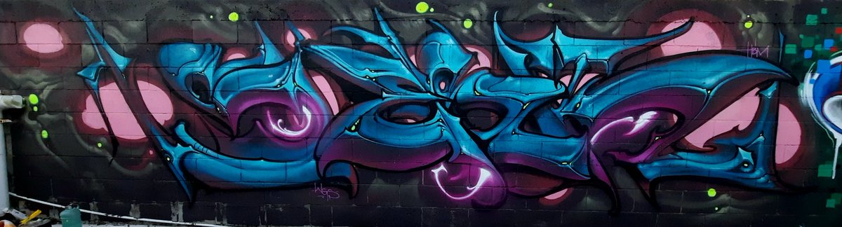 AdrianDomArt's tweet photo. Something something graffiti. Something Something street art. https://t.co/9CcZmAAVOF