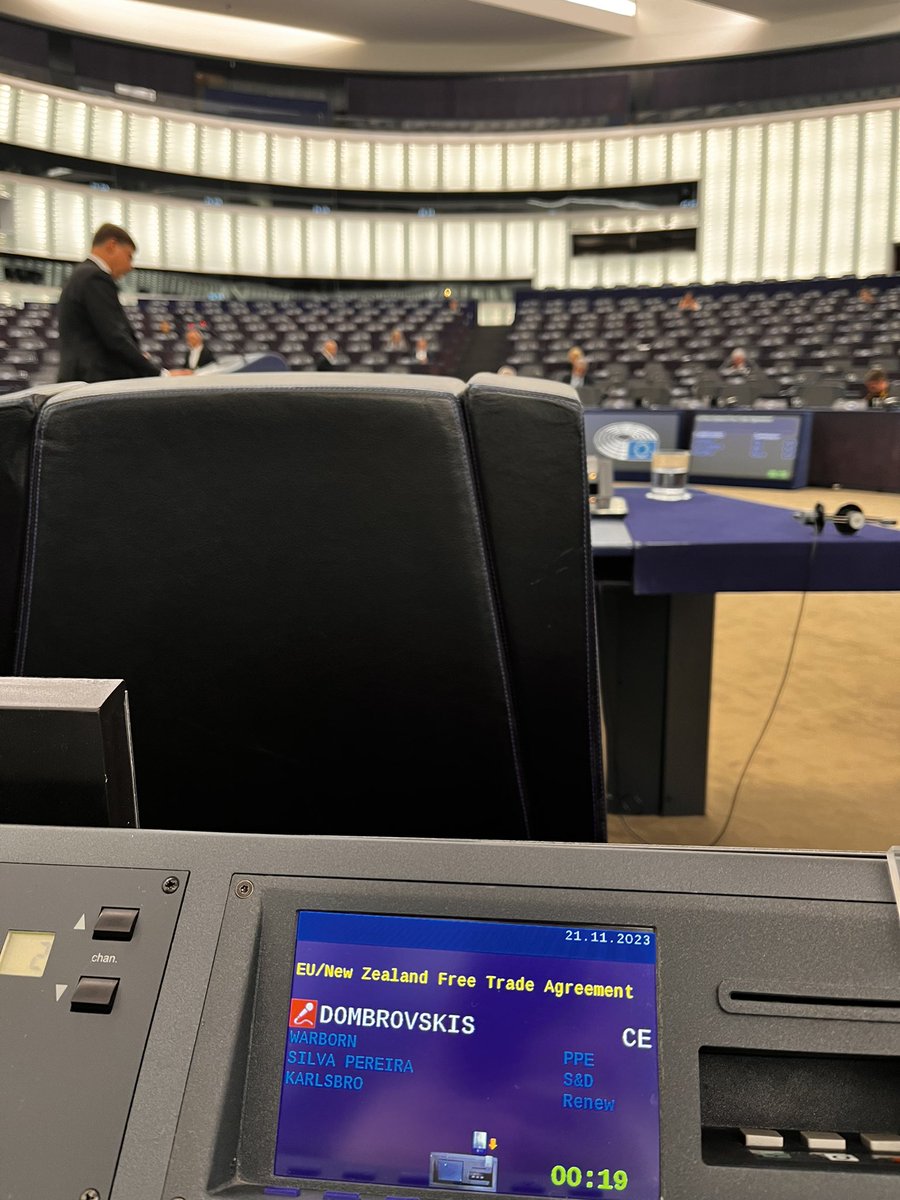 EU and New Zealand are likeminded partners. Our free trade agreement places sustainability at its heart. I am honoured to present it to the <a href="/Europarl_EN/">European Parliament</a> plenary today.  

Keeping my fingers crossed for tomorrow’s vote 🤞🏻

My speech at the EP plenary 👉🏻 europa.eu/!Xbmw8X