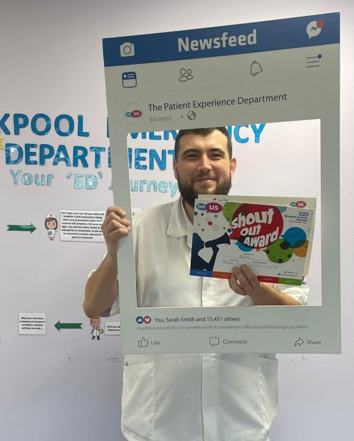 Huge Congratulations to Billy @BlackpoolHospED @BlackpoolHosp who won our #StaffShoutOut award this month #CakeToCelebrate