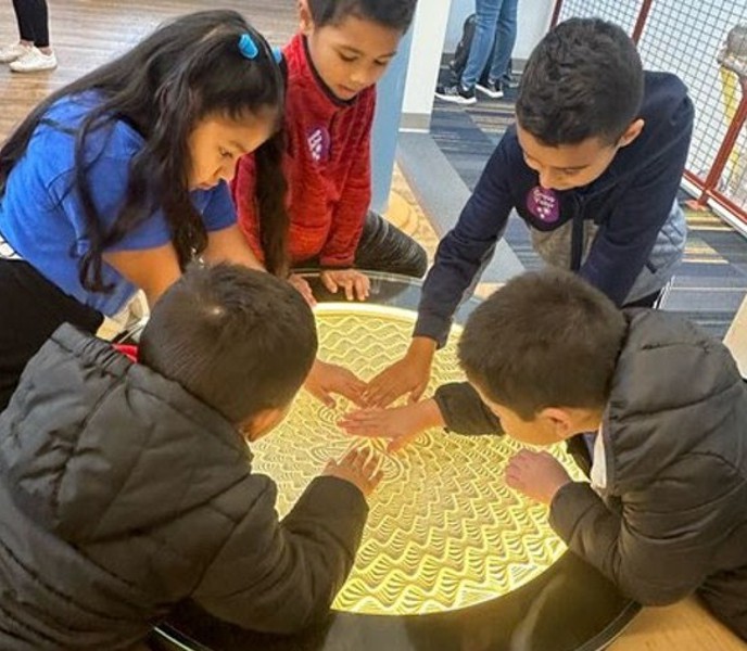 framinghamps's tweet image. On this #ThankfulThursday we would like to give many thanks to all who organized &amp;amp; chaperoned all of the Fall field trips! Here are some photos from Barbieri Elementary School! #thankyou #EmbracingDifferences #InspiringFutures #Community #PublicSchools