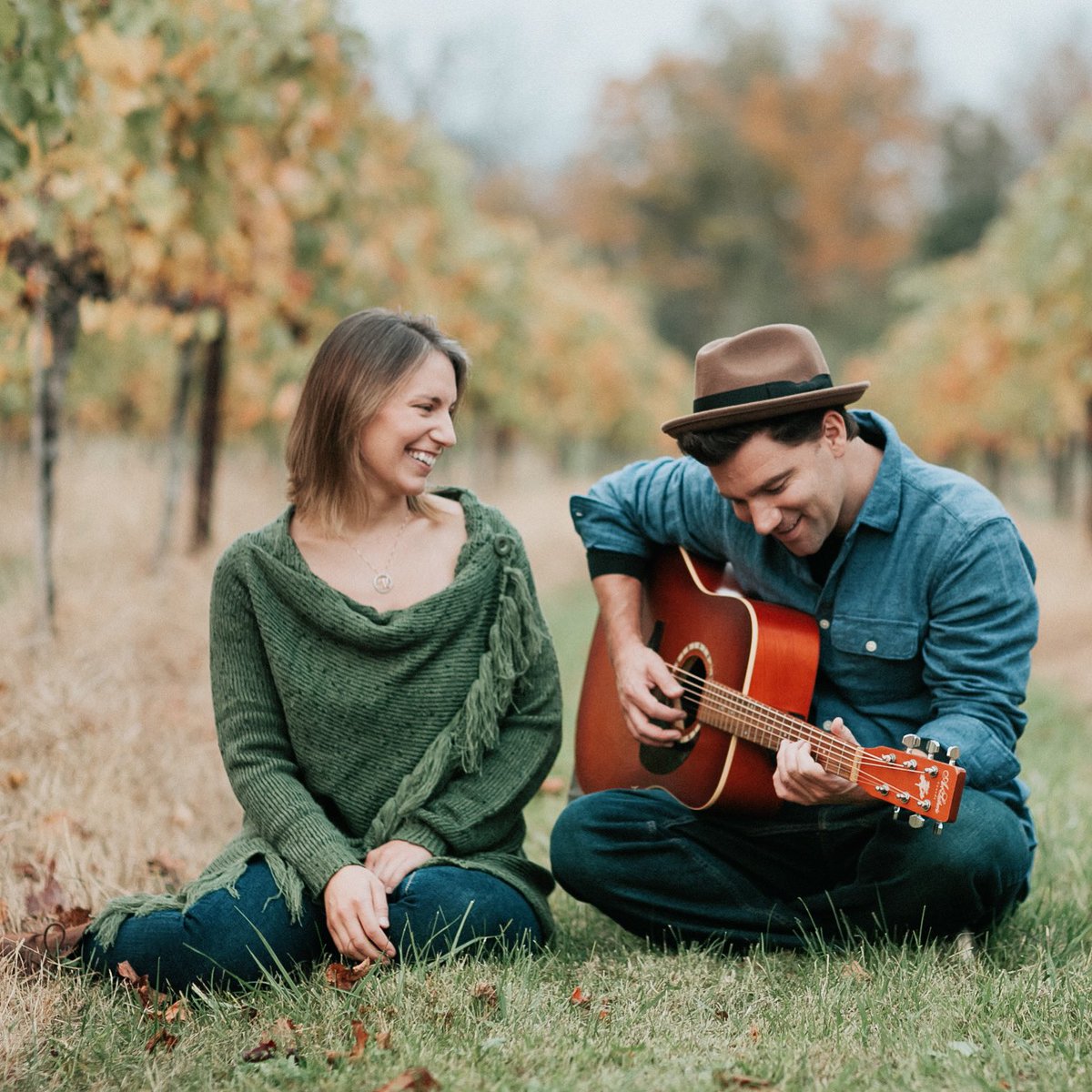 Flashback to Thanksgiving of 2020 📸

Oh how far we've come! Thank you for believing in us and following along with our musical journey - we are so thankful for you 
￼
Are you feeling grateful for anything today?