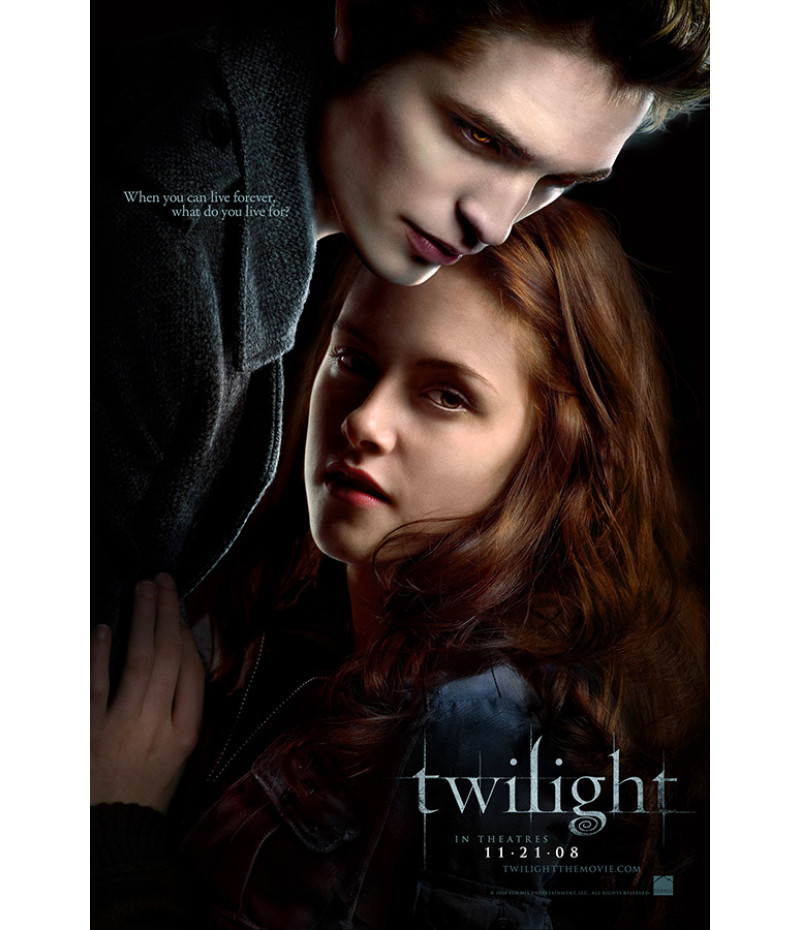 IorrannaSouzzaF's tweet photo. Gente Hoje faz 15 anos 15 ANOS QUE O FILME CREPÚSCULO FOI LANÇADO ♥️♥️♥️♥️😍😍😍
e eu continuo sendo aquela mesma menina apaixonada por essa Saga desde os primeiros minutos que comecei a assistir Crepúsculo. 
Eu vou assistir hj,em comemoração.  Amarei pra sempre Twlight https://t.co/PNn3BG6Vmv