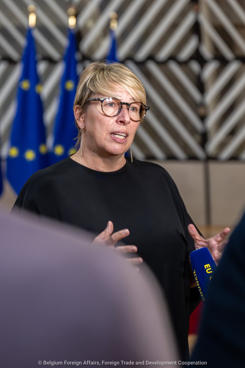 Op EU-raad gepleit voor dringende en structurele humanitaire oplossingen voor #Gaza.
Humanitaire hulp kan nooit pasmunt zijn in onderhandelingen.
Internationaal humanitair recht is duidelijk: #Israël is als bezettende macht verplicht tot permanente humanitaire toegang Gaza.