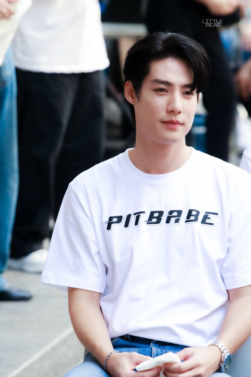 JCWY1998's tweet photo. 🤍

คนที่หล่อขนาดนี้ ควรเป็นแฟนเราไหมนะ 🤭

@spy_hemmawich #SpySailub #AlanPitbabe #พิษเบ๊บ
#PitBabeTheSeries https://t.co/26W47cWsWz