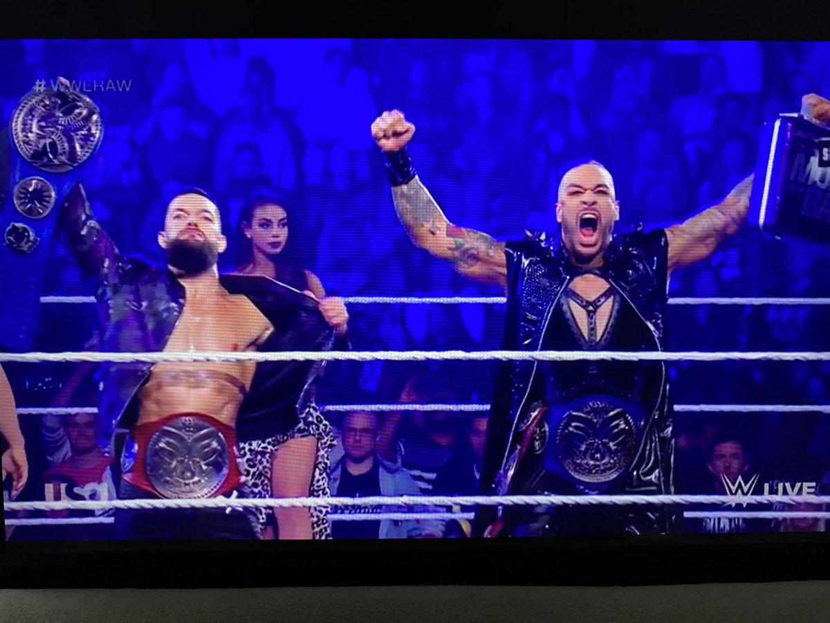 Iamzodkneel's tweet photo. Time for the Main Event from last weeks #RAW π Have to say tho itβs a little disrespectful to the champs @FinnBalor and @ArcherOfInfamy that we get all the entrance of the challengers but we go to bloody adverts when the Champs come out??!! π€π€·π»ββοΈ #Whatupwiththat ?! ππ‘ β¦ https://t.co/w4SIjROpKU
